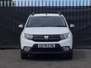 2020 Dacia Sandero Stepway 0.9 Tce Essential Euro 6 (s/s) 5dr in White — image 4