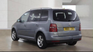 2008 Volkswagen Touran 2.0 Tdi Se DSG 5dr (5 Seats) in Grey — image 4