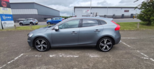 2019 Volvo V40 2.0 T3 R-Design Edition Hatchback 5dr Petrol Manual Euro 6 (s/s) (152 Ps) in Grey — image 2