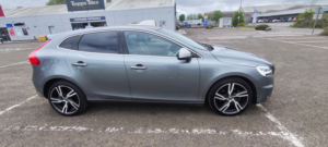2019 Volvo V40 2.0 T3 R-Design Edition Hatchback 5dr Petrol Manual Euro 6 (s/s) (152 Ps) in Grey — image 6