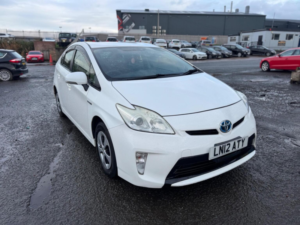 2012 Toyota Prius 1.8 Vvt-H T Spirit Hatchback 5dr Petrol Hybrid CVT Euro 5 (s/s) (136 Ps) in White — image 1