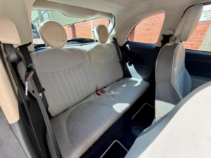2011 Fiat 500 1.2 Lounge Dualogic Euro 4 3dr in White — image 4