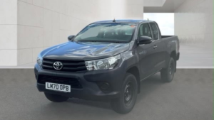 2020 Toyota Hilux 2.4 D-4d Active Extra Pickup Extended Cab 4dr Diesel Manual 4WD Euro 6 (s/s) (150 Ps) in Grey — image 5