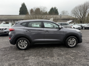 2015 Hyundai Tucson 1.7 Crdi Blue Drive Se in Grey — image 4
