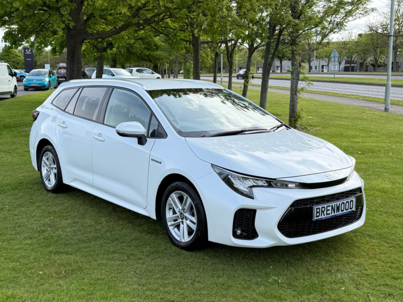 2023 Suzuki Swace 1.8h Motion Estate 5dr Petrol Hybrid CVT Euro 6 (s/s) (140 Ps) in White — image 1