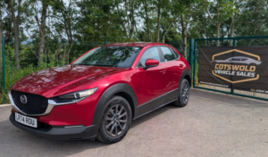 2024 Mazda Cx-30 2.0 E-Skyactiv G Mhev Centre-Line in Red — image 5