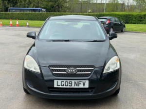 2009 Kia Ceed 1.6 Crdi Gs 5dr in Black — image 2