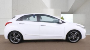 2016 Hyundai I30 1.6 T-Gdi Turbo Euro 6 5dr in White — image 5