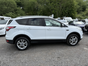 2018 Ford Kuga 1.5 T Ecoboost Titanium in White — image 4