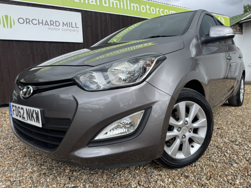 2012 Hyundai I20 1.2 Active in Grey — image 1