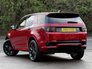 2021 Land Rover Discovery Sport 2.0 D200 Mhev R-Dynamic Hse Auto 4WD Euro 6 (s/s) 5dr in Red — image 5