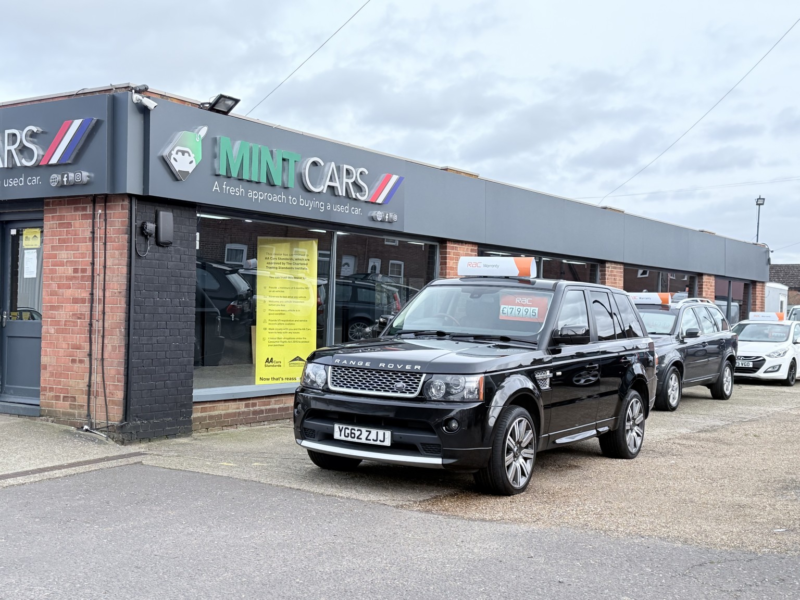 2012 Land Rover Range Rover Sport 3.0 Sd V6 Autobiography Sport in Black — image 1