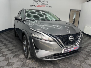 2024 Nissan Qashqai 1.3 Dig-T Mhev N-Connecta Euro 6 (s/s) 5dr in Grey — image 6
