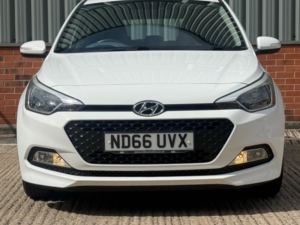 2017 Hyundai I20 1.2 Se Euro 6 5dr in White — image 2