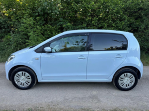 2012 Volkswagen Up! 1.0 Move Up! Asg Euro 5 5dr in Blue — image 3