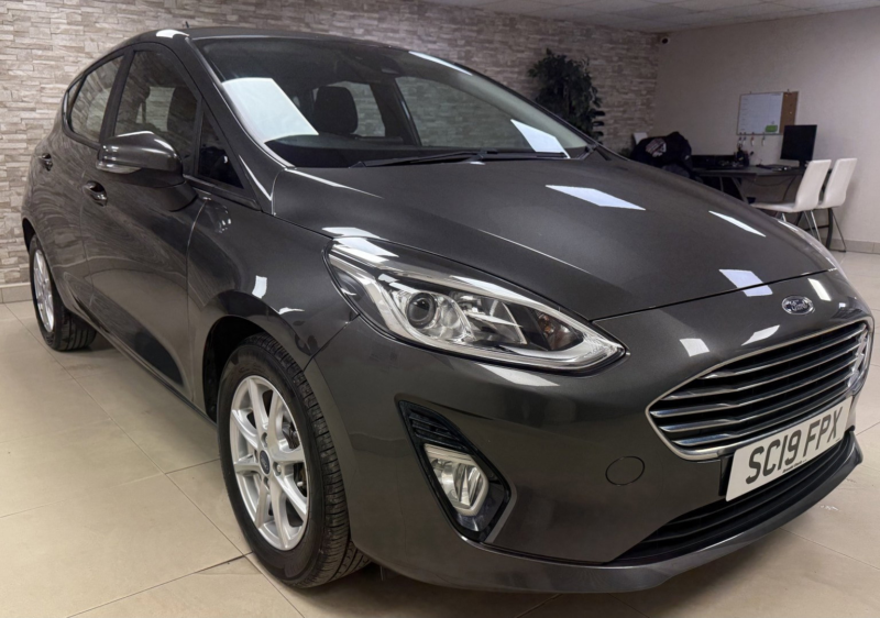 2019 Ford Fiesta 1.0t Ecoboost Gpf Zetec Hatchback 5dr Petrol Manual Euro 6 (s/s) (100 Ps) in Grey — image 1