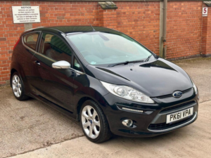 2011 Ford Fiesta 1.25 Centura 3dr in Black — image 2