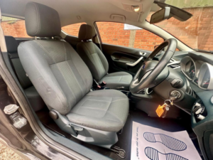 2011 Ford Fiesta 1.25 Centura 3dr in Black — image 5