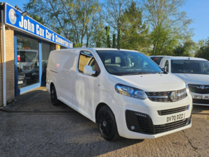 2020 Vauxhall Vivaro 1.5 Turbo D 2900 Sportive L2 H1 Euro 6 (s/s) 5dr in White — image 6