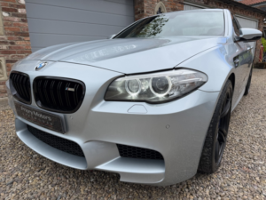 2015 BMW M5 4.4 M5 Saloon in Blue — image 5