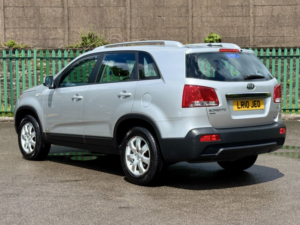 2010 Kia Sorento 2.2 Crdi Kx-1 in Silver — image 2