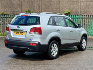 2010 Kia Sorento 2.2 Crdi Kx-1 in Silver — image 4