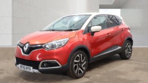 2015 Renault Captur 1.2 Tce Signature Edc Euro 5 5dr in Red — image 2