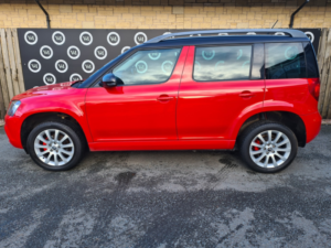 2016 Skoda Yeti 1.2 Tsi Se Automatic in Red — image 5