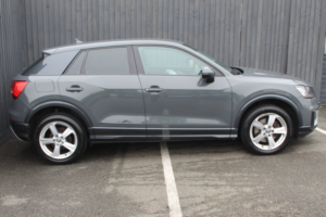 2017 Audi Q2 1.6 Tdi Sport in Grey — image 4