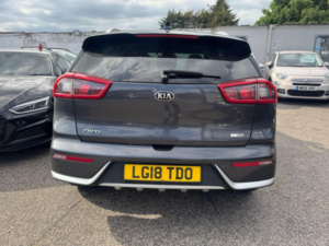 2018 Kia Niro 1.6h Gdi 2 Dct Euro 6 (s/s) 5dr in Grey — image 3