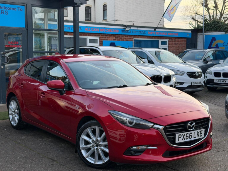 2017 Mazda Mazda3 2.0 Skyactiv-G Sport Nav Euro 6 (s/s) 5dr in Red — image 1