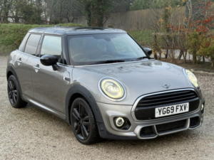 2019 MINI Hatch