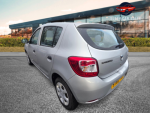 2015 Dacia Sandero 1.5 Ambiance Dci 90 in Silver — image 4
