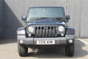 2016 Jeep Wrangler 2.8 Wrangler 4-Door Crd Black Edition in Black — image 2