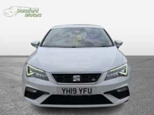 2019 SEAT Leon 1.5 Tsi Evo Fr in White — image 2