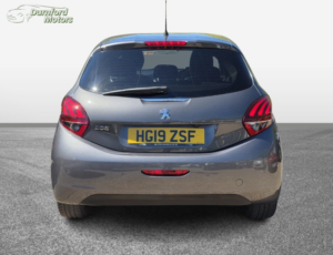 2019 Peugeot 208 1.2 Puretech Tech Edition in Grey — image 5