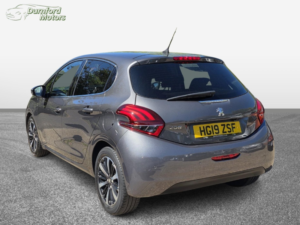 2019 Peugeot 208 1.2 Puretech Tech Edition in Grey — image 6