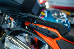 2024 Ktm 1290 Super Adventure S 1290 *top Box - Low Mileage* in Orange — image 5