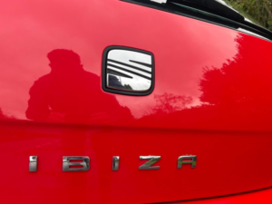 2013 SEAT Ibiza 1.4 Toca Euro 5 5dr in Red — image 4