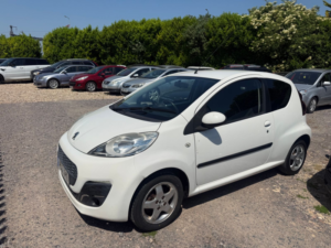 2012 Peugeot 107 1.0 12v Allure Hatchback 3dr Petrol Manual Euro 5 (68 Ps) in White — image 2