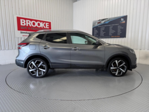 2018 Nissan Qashqai 1.5 Dci Tekna Euro 6 (s/s) 5dr in Grey — image 6