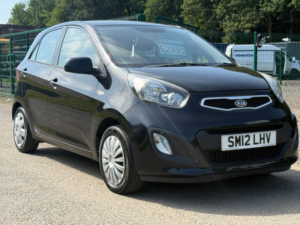 2012 Kia Picanto 1.0 1 Hatchback 5dr Petrol Manual Euro 5 (68 Bhp) in Black — image 3