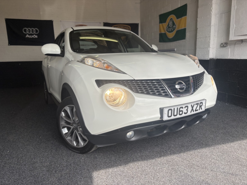 2013 Nissan Juke 1.5 Dci 8v Tekna in White — image 1