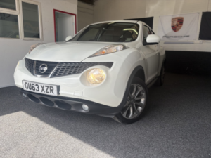 2013 Nissan Juke 1.5 Dci 8v Tekna in White — image 3