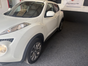 2013 Nissan Juke 1.5 Dci 8v Tekna in White — image 4