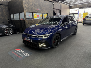 2021 Volkswagen Golf 2.0 Tdi Gtd in Blue — image 4