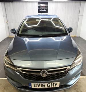 2016 Vauxhall Astra 1.4 I Turbo Elite Nav in Blue — image 5