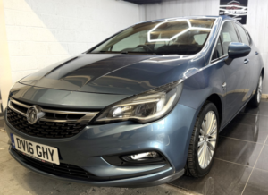 2016 Vauxhall Astra 1.4 I Turbo Elite Nav in Blue — image 6