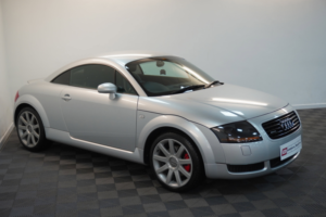 2002 Audi Tt 225 Bhp Quattro Bam Engine Code in Silver — image 4
