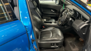 2018 Land Rover Range Rover Evoque Td4 Landmark in Blue — image 4